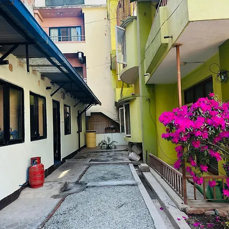 Lilen'S Tahara - Entire Apartment With Private Kitchen And Bathroom